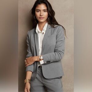 Banana Republic Gray Wool Blazer and Trousers 4P